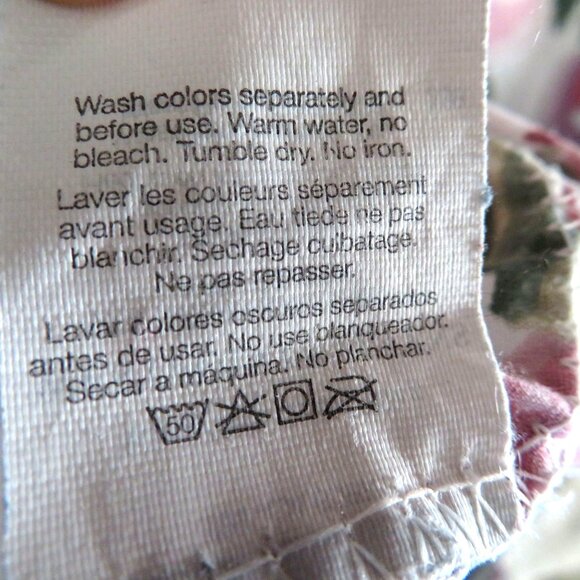 Vintage Westpoint Stevens King Pillowcases Floral Set Of 2 Made In USA Cottage - Picture 9 of 9